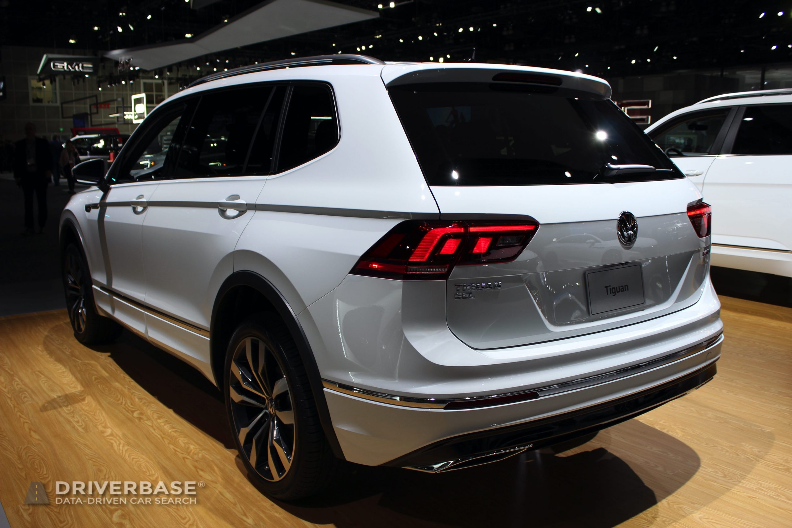 2020 Volkswagen Tiguan SEL Premium R-Line at the 2019 Los Angeles Auto Show